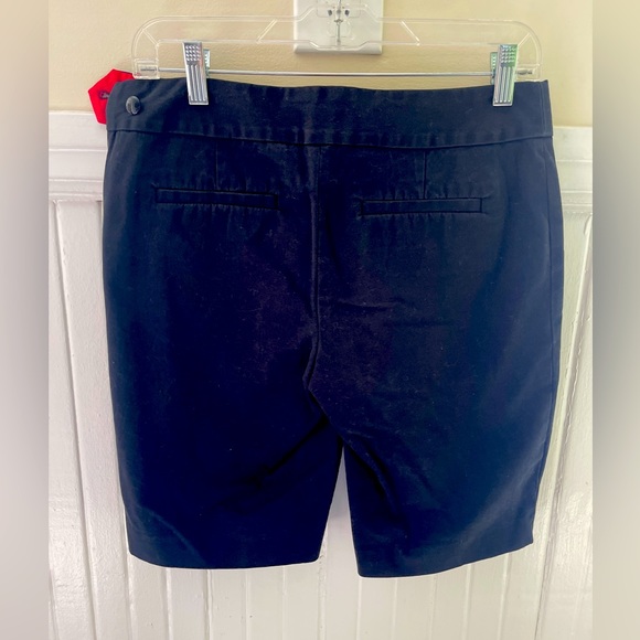 J. Crew City Fit Black Shorts, size 4, stretch material - Picture 5 of 5